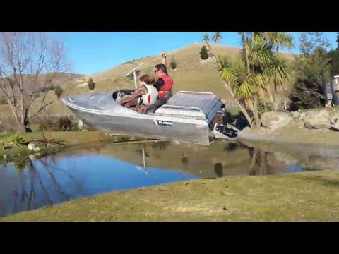 download lagu mp3 mp4 Micro Jet Boat, download lagu Micro Jet Boat gratis, unduh video klip Micro Jet Boat