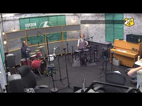 Owain Wyn Evans & Al Murray | Simply the Best & interview | Children in Need 24hr Drumathon 2021