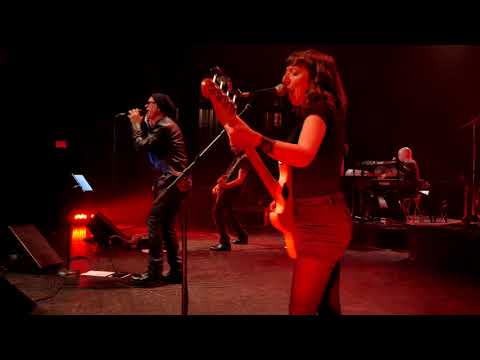 David Bowie "I'm Afraid Of Americans" performed by The Bowie Revisited Show