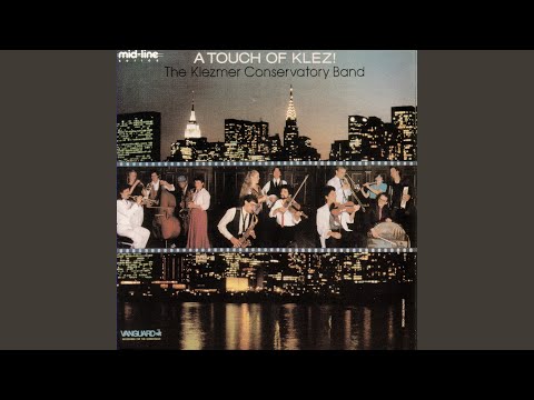 Oyfn Veg Shteyt A Boym