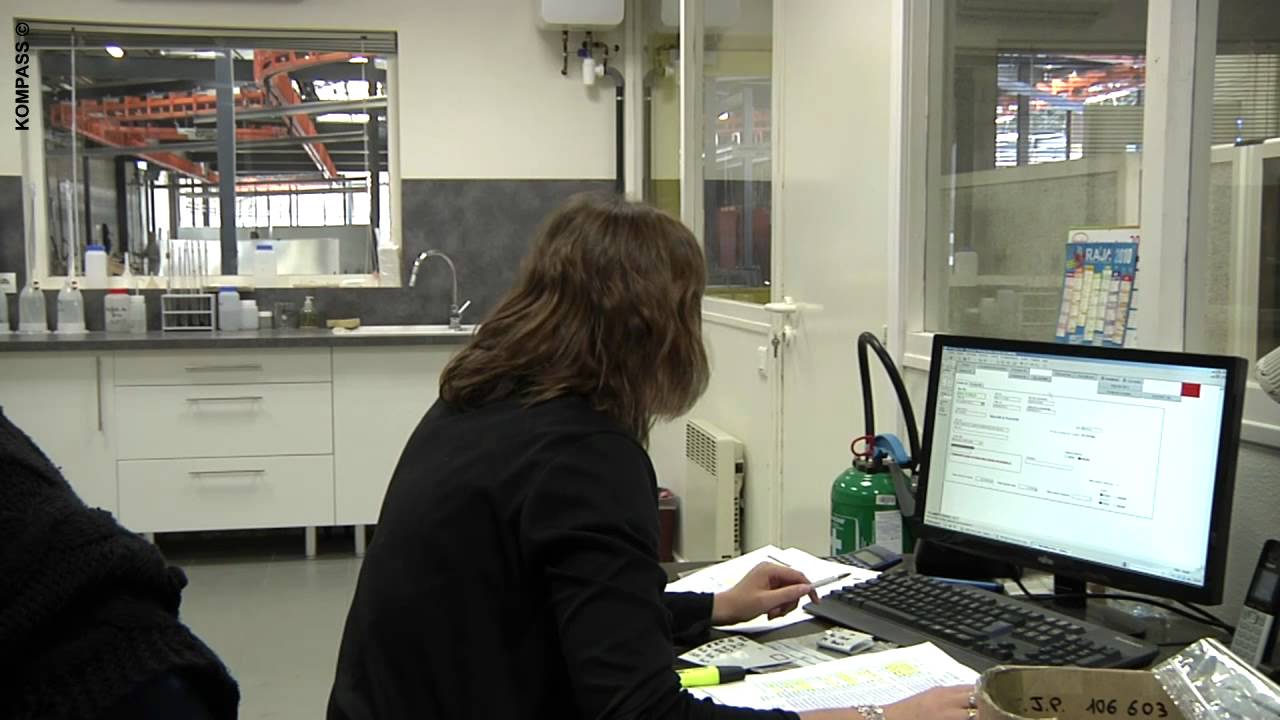 Watch video PRESENTATION THERMOCOLOR CENTRE A LUCE PRESENTATION THERMOCOLOR CENTRE A LUCE