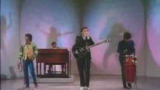 Rascals - Groovin' video