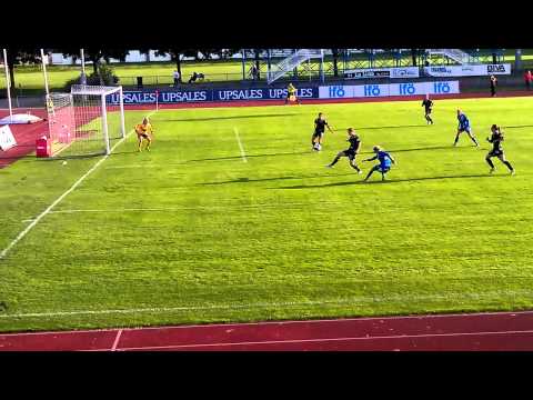 Linkopings FC on the attack