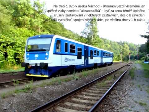 "Police" nad Metují, odjezd "jednovrstvého" Sp 1747 s "najbrtí" Regionovou 814.007, 13. 8. 2015