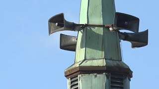 Neighbor files noise complaint over bells against Groves church