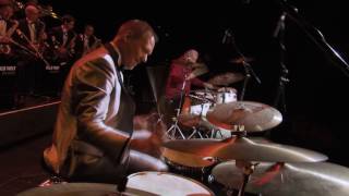 [  有雷] 進擊的鼓手最後的問題