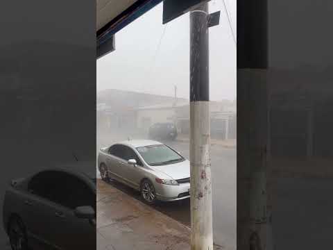 Choveu pouco 😅 Cidade Ocidental - GO #chuva #temporal #ventania