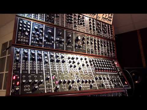Club Of The Knobs Modular synthesizer