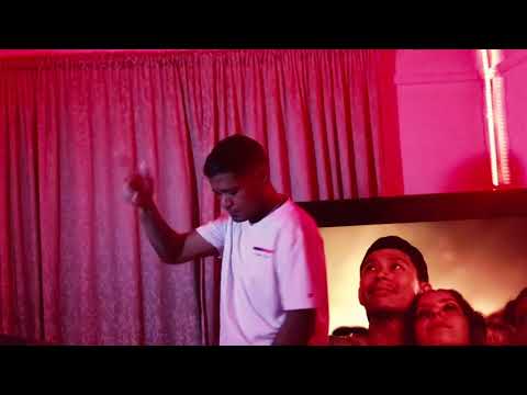 | 02 | AFRO & FUNK MIX BY DJ WINSTON