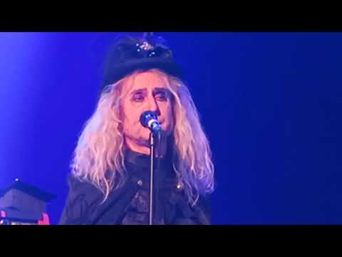 Steve Hackett Paris Le Trianon 27 mai 2019:"Dancing With the Moonlit Knight"