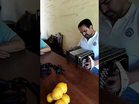 En casa de #RamonVilllarreal #puchoachaval #chamame  #loreto #santiagodelestero #bandoneón