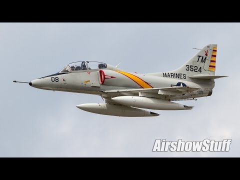 TA-4 Skyhawk Aerobatic Demo - Thunder Over Michigan 2016
