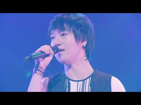 Super Junior K.R.Y. feat Eunhyuk - Heartquake @ Premium Live in Japan 2009