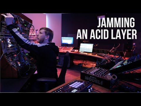 Recording Acid Layers for a new Techno Track with a Modular System
