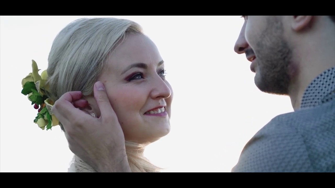 Promotional video thumbnail 7 for Luxury Violinist