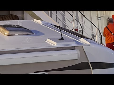 Schlechten Radioempfang🎶Wir haben die neue DAB+/FM Antenne📡für GFK Dächer von ATBB bei uns montiert.