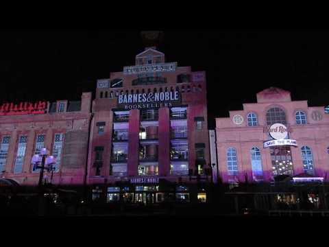Power Plant Christmas Light Show 2013 - Baltimore