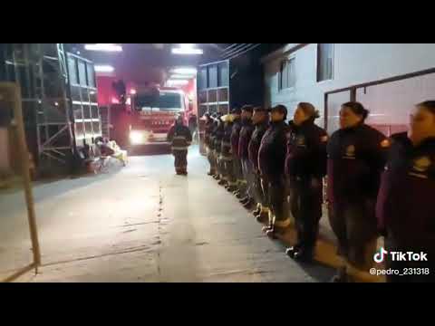 Honor y gloria a mártir de bomberos de Chile Señora Yesenia Elizabeth Muñoz Duran!!Descanse en paz!!