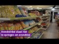 Als er een avondklok komt, kost dat eigenaar Achraf van de avondwinkel in Arnhem veel geld