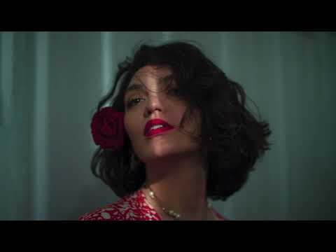 Ангела Здравковска - Си заљубив едно моме / Angela Zdravkovska - Si zaljubiv edno mome