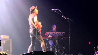 James Bay 'Running' Live at the Hammerstein Ballroom 7/23/15