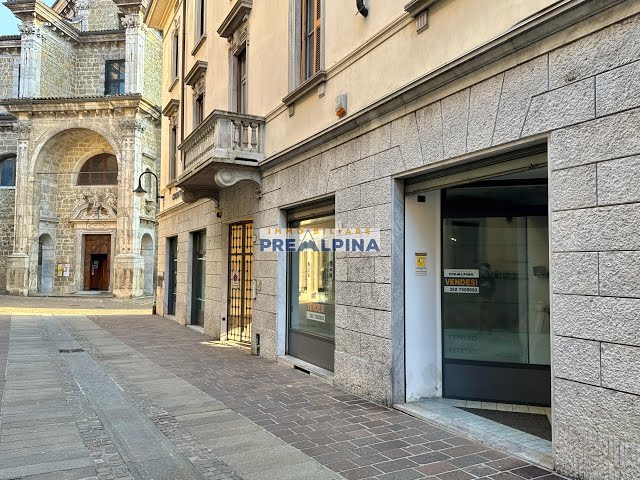 NEGOZIO ESTETISTA IN VENDITA – ADATTABILE A VARIE ATTIVITÀ