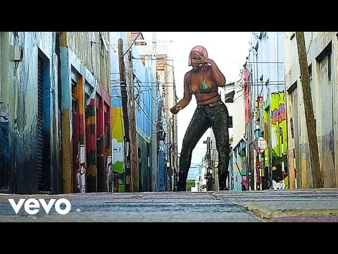 Peaches Adaba - Loose Cable (Official Music Video)