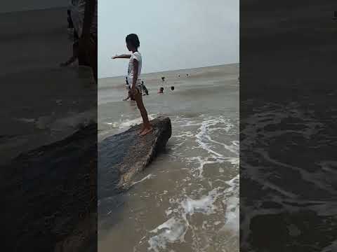 Bandstand Beach Mumbai | #shortsvideo #viralshorts #trendingshorts #shorts #beach #shortsfeed