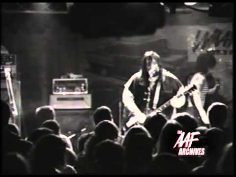 download lagu mp3 mp4 Piston Grey, download lagu Piston Grey gratis, unduh video klip Piston Grey