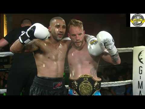 John Caney vs Dean Price UKBC "War On The Shore"