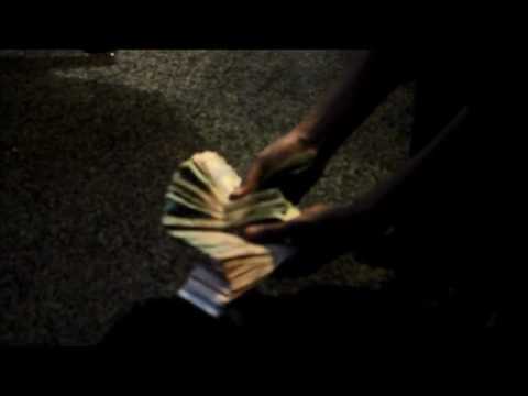 Kizzle Stacks Counts Up In Studio