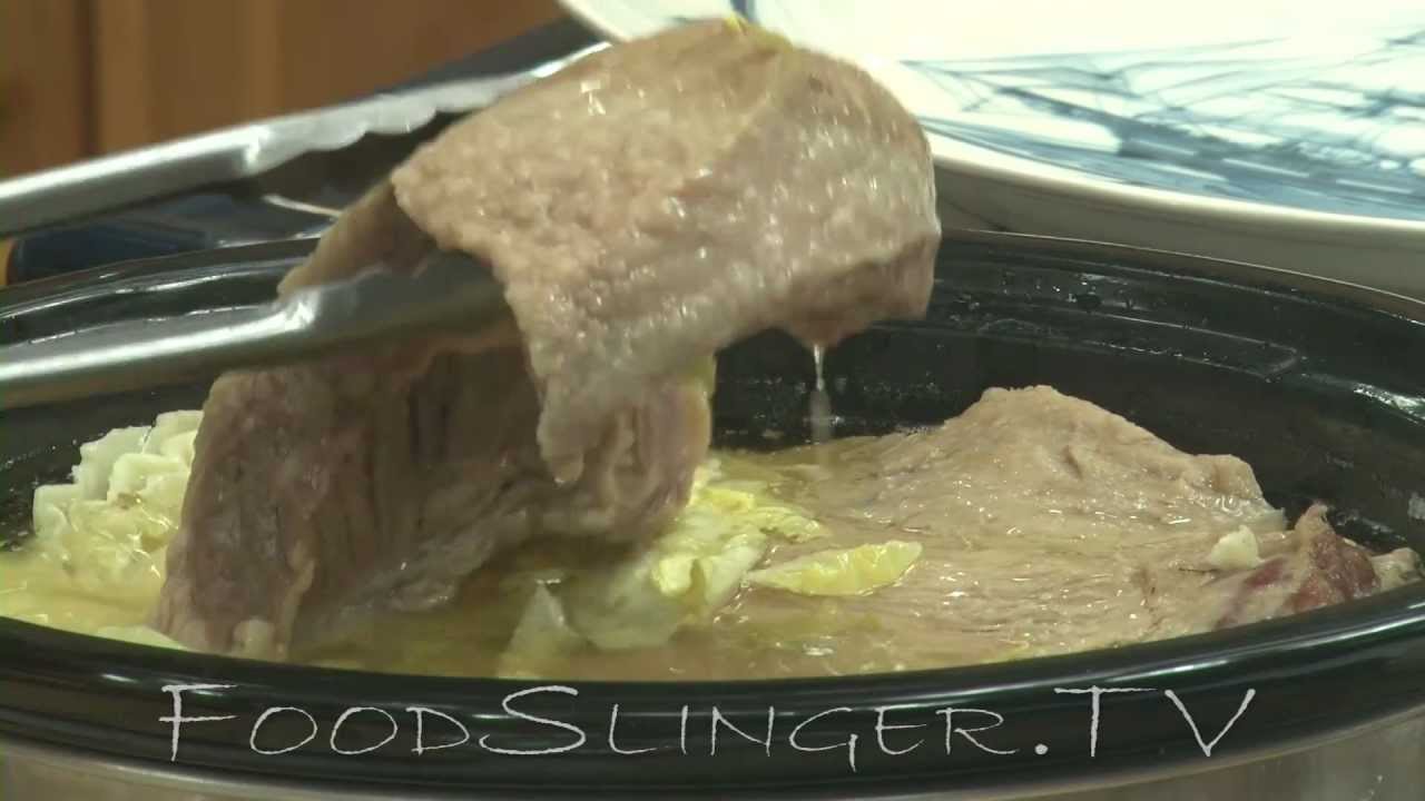 Best St. Patrick's Day Crockpot Corned Beef and Cabbage