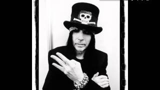 Mick Mars has spoken VERY HIGHLY of John Corabi!