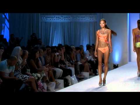 Kooey Australia S/S 2012 - Videofashion