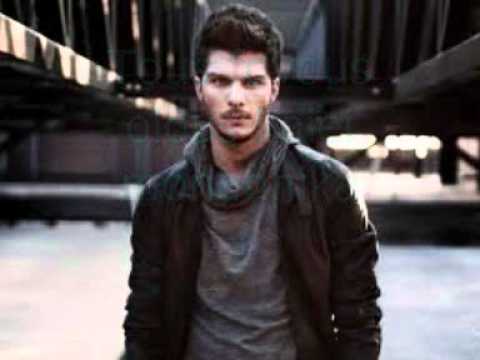 Loucas Yiorkas feat. Stereo Mike-Watch My Dance Lyrics