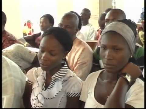 Alt Text: A detailed flowchart illustrating the five key stages of the customer journey: awareness, consideration, decisio...