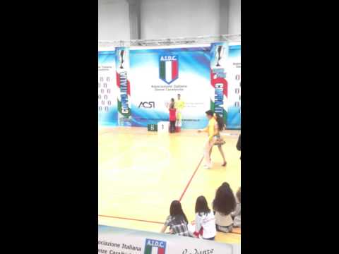 Premiazione coppa italia bachata-salsa portoricana 1 posto Davide e Chiara
