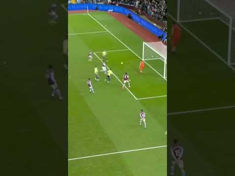 Emi Martinez is The Best FIFA Men’s Goalkeeper 2022! 🏆 #Martinez #shorts