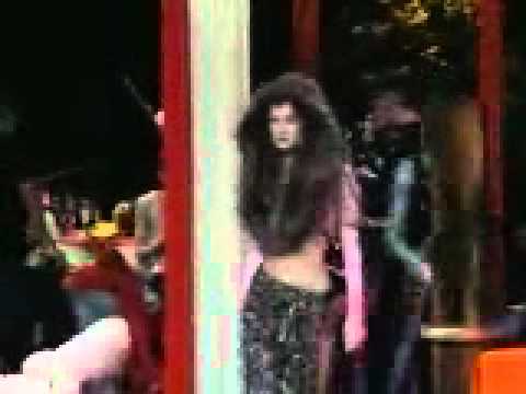 Givenchy haute couture fall-winter 2000