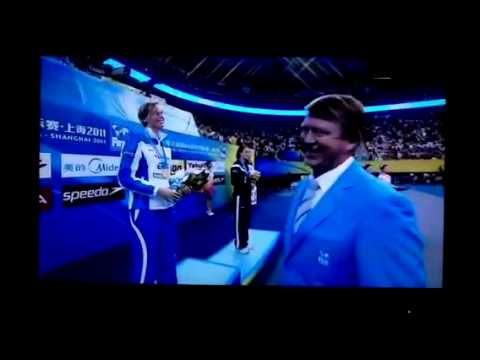 Federica PELLEGRINI oro 200sl mondiali nuoto Shanghai 2011