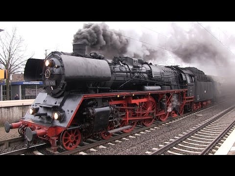 Schnellzug-Dampflok BR 03 1010 mit den RHEINGOLD-Wagen auf dem Weg zur Meyer Werft