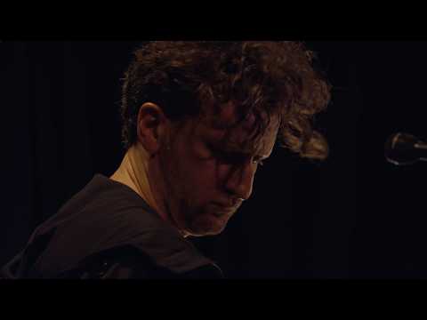 Harvey Sutherland - Hummingbird (Live at Triple R)