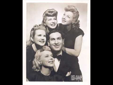 (Did You Ever Get) That Feeling In The Moonlight (1945) - Four Chicks and Chuck
