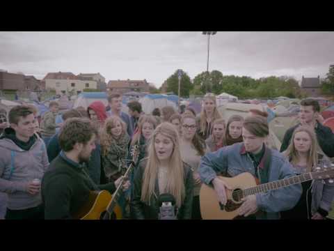 Emma Bale op de camping van Gladiolen