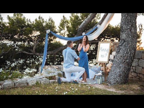 Proposal photo session with picnic in Croatia, Split https://www.splitphotoagency.com/