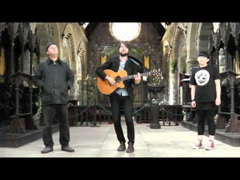 The Hazey Janes at St Conan's Kirk