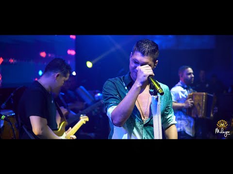 Tira La Primera Piedra - Elder Dayan & Lucas Dangond | Milagro Club Montería (En Vivo)