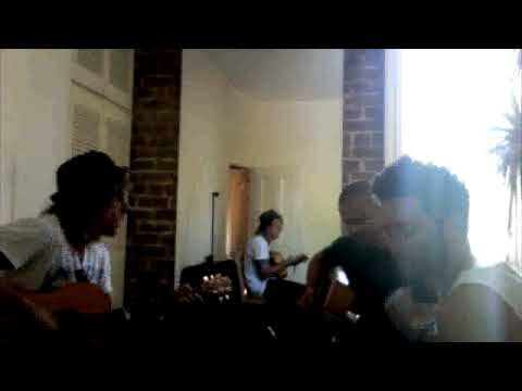 Amy Meredith (Young At Heart Acoustic)