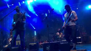 Video Café Industrial - V náručí