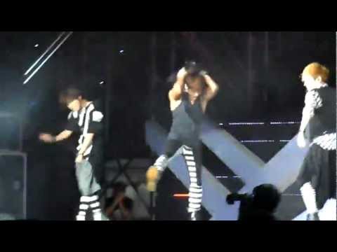 121123 SMTown Singapore - SHINee Ring Ding Dong